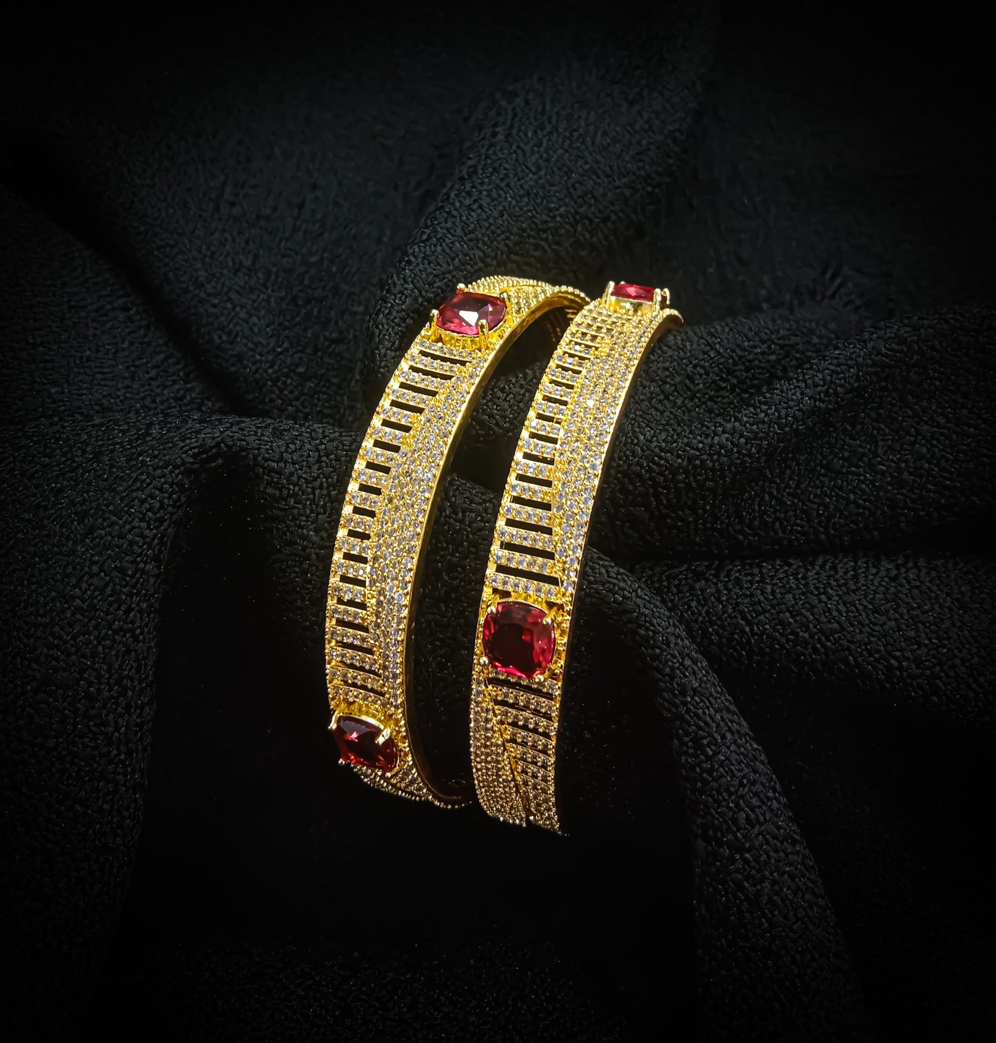 Golden Mirage – Ruby-Set Illusion Bangles