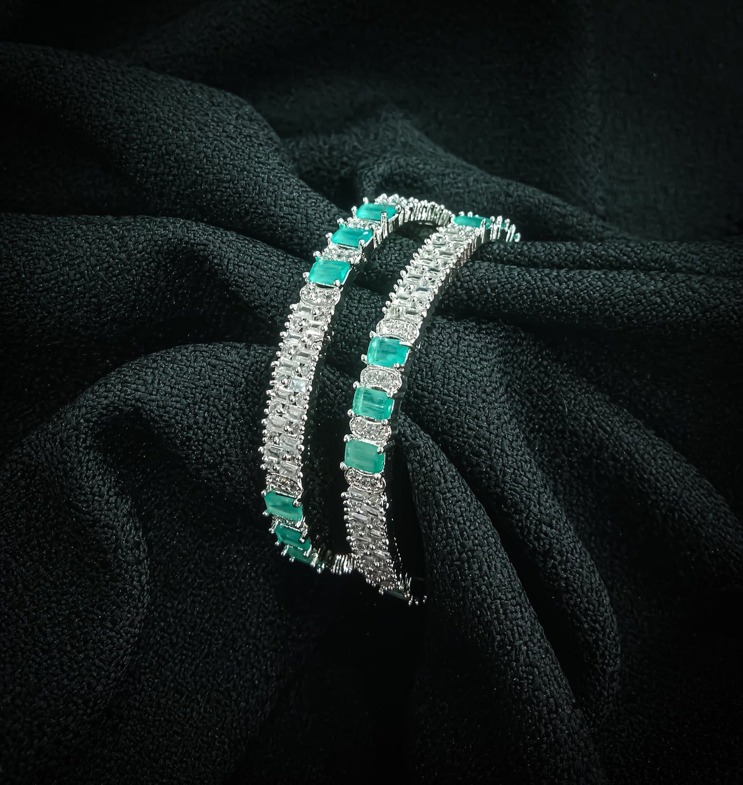 Noor-e-Nazakat – Silver Green Stone Bangles