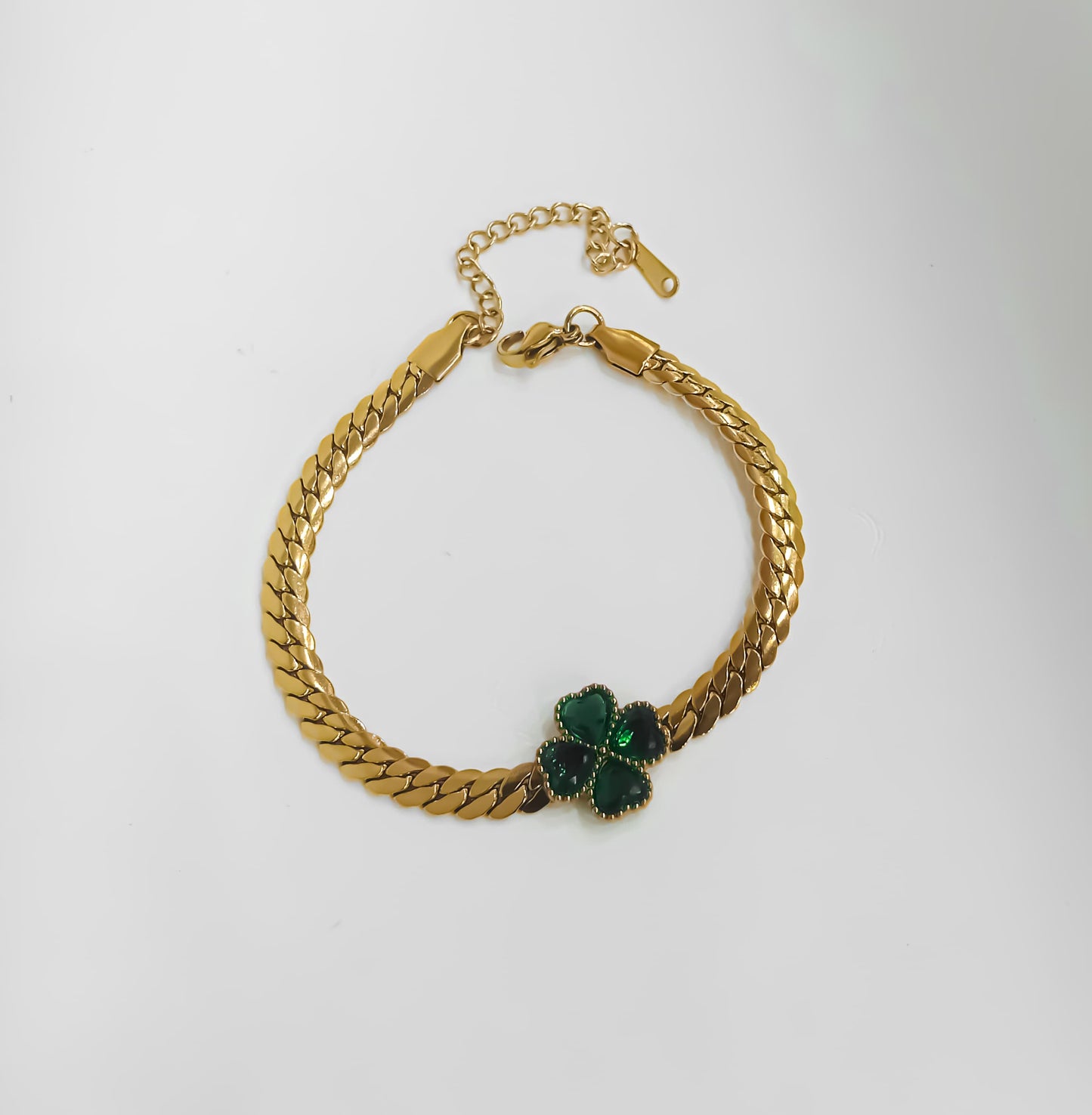 Emerald Fortune – Bold Clover Chain Bracelet