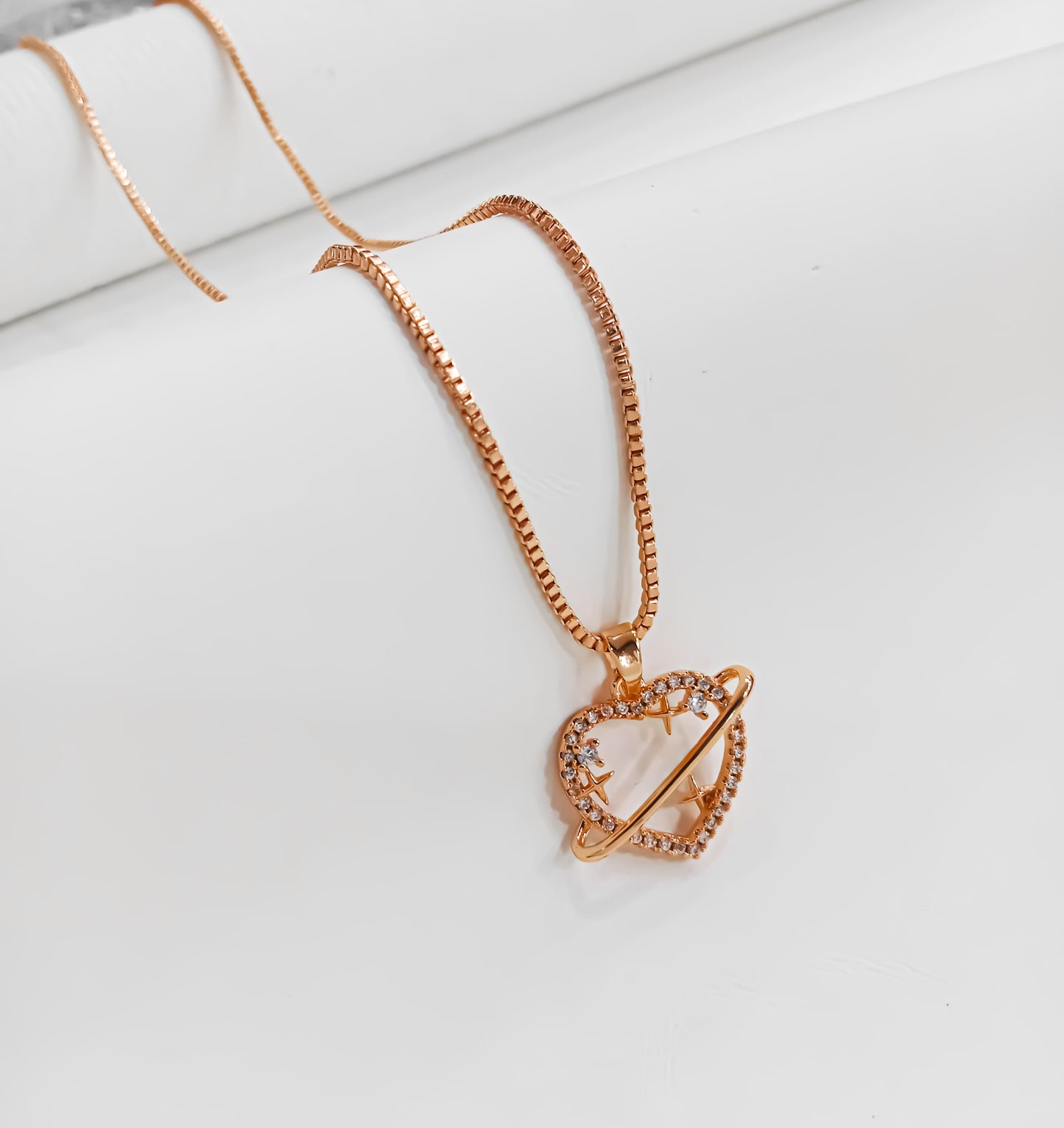 Stellar Love – Orbit Heart Pendant Necklace