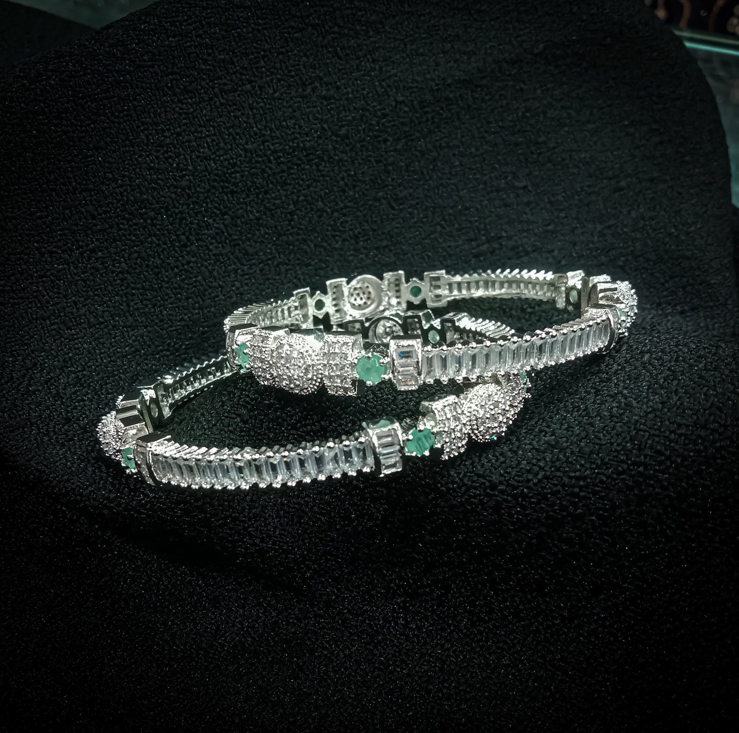 Silver Stone Bangles – Touch of Green
