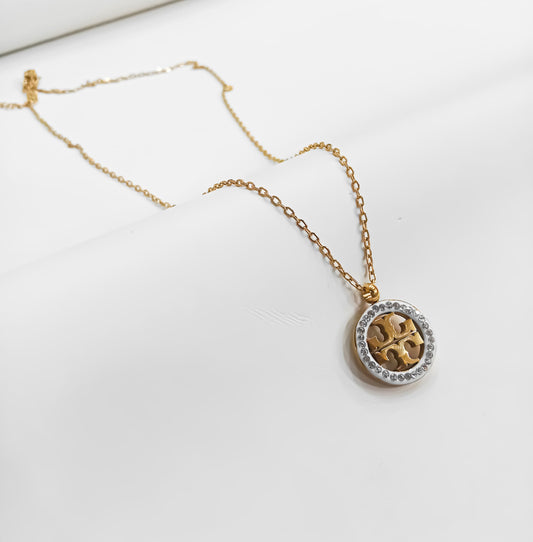 Eterna Bloom – Dual-Tone Crystal Medallion Necklace