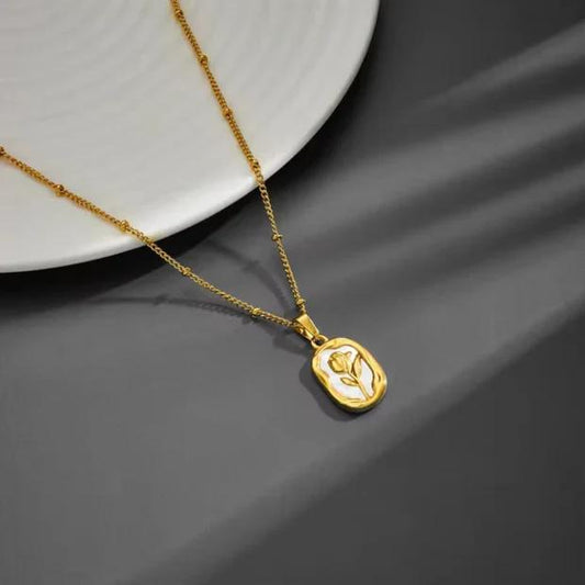 Dusky Rose – Timeless Love Necklace