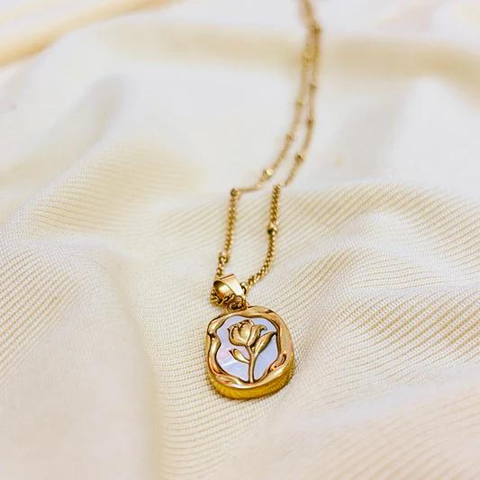 Dusky Rose – Timeless Love Necklace
